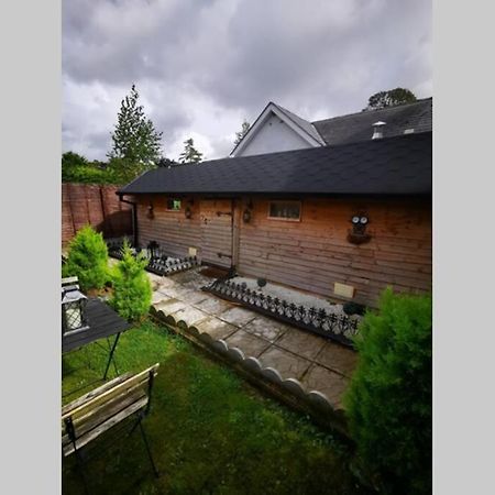 Lazy Lodge Glamping Pod With Hot Tub Портлийш Екстериор снимка